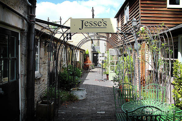 Jesses Bistro - Cotswold by Doc Braham Jesses Bistro - Cotswold by Doc Braham
