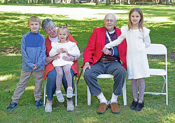 Jim's_90th B/D_5 by Thomas Whitehurst Jim's_90th B/D_5 by Thomas Whitehurst