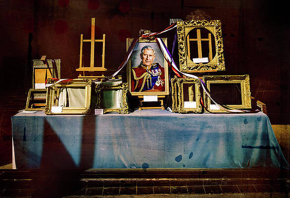 Wall Art - Photograph - King Charles in a Frame by Craig J Satterlee