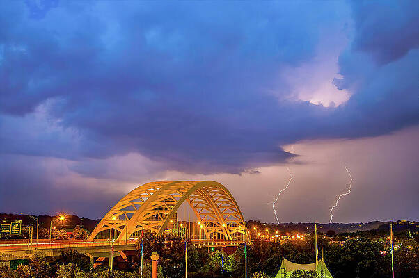 Wall Art - Photograph - Lightning Over The Big Mac Bridge Cincinnati Ohio Daniel Carter Beard Bridge by Dave Morgan