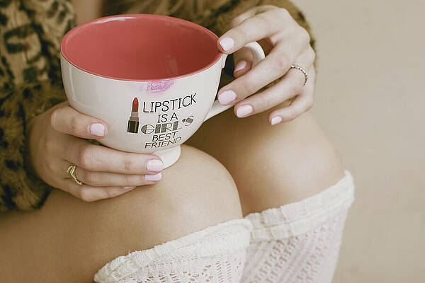 Lipstick is a girl's best friend by Cristina Covas