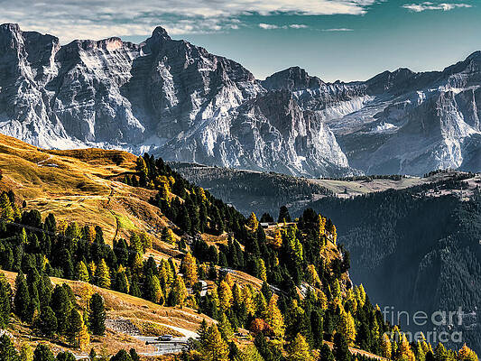 Looking Towards Tofana di Rozes from Val Mesdi by George Hodlin Looking Towards Tofana di Rozes from Val Mesdi by George Hodlin