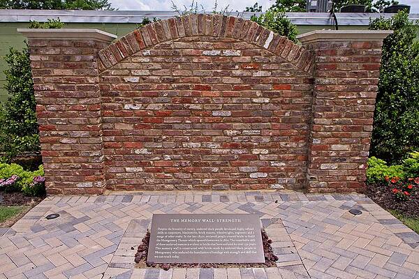 Wall Art - Photograph - Memory Wall of Strength by Arnold Hence
