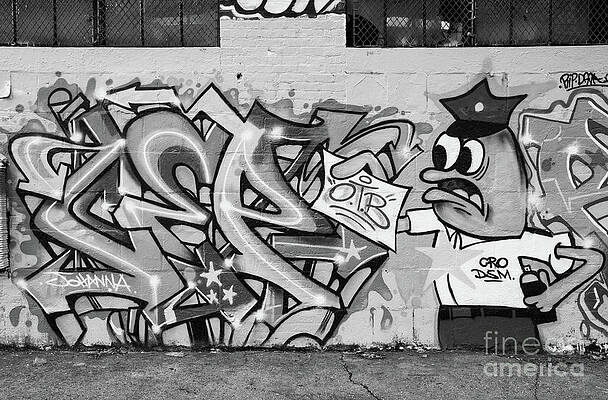 OTB BW by Len Tauro OTB BW by Len Tauro