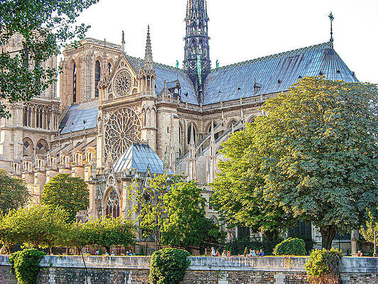 Wall Art - Photograph - Notre Dame de Paris by Kathleen Lattimer