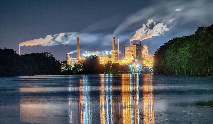 Wall Art - Photograph - Plymouth Mill #3634 by Dan Beauvais
