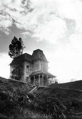 Wall Art - Photograph - PSYCHO -1960-, directed by ALFRED HITCHCOCK. by Album