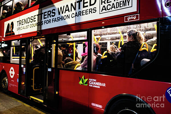 Wall Art - Photograph - Red London Bus at Night by Stuart Chard
