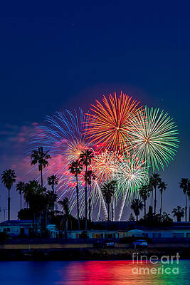 SeaWorld Fireworks in your Backyard by Sam Antonio Photography SeaWorld Fireworks in your Backyard by Sam Antonio Photography