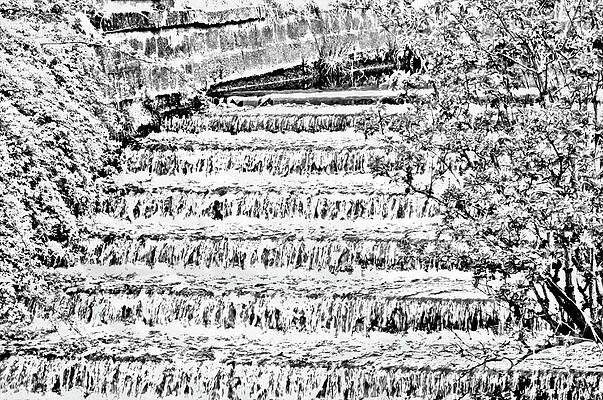 Sketch effect waterfall by Tony Hulme Sketch effect waterfall by Tony Hulme