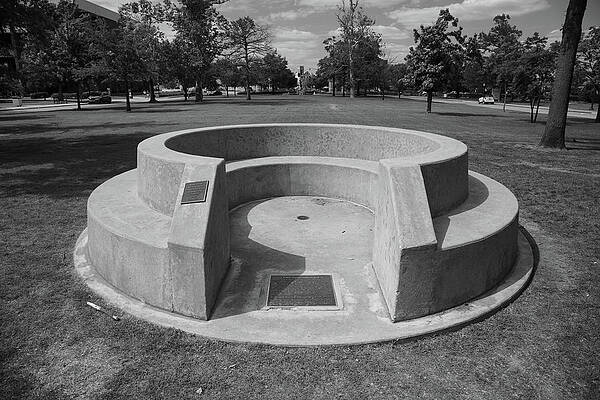 Wall Art - Photograph - Spoonholder on the campus of the University of Oklahoma in black and white by Eldon McGraw