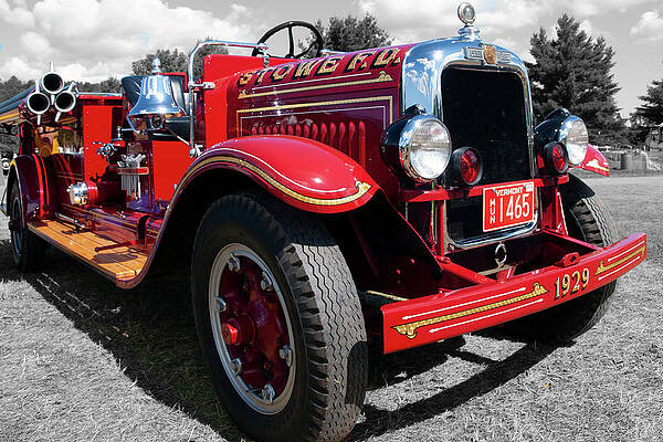 Stowe Fire Engine by Rik Carlson Stowe Fire Engine by Rik Carlson