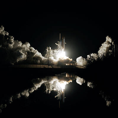 Wall Art - Photograph - STS-61-C Columbia Launch by Nasa