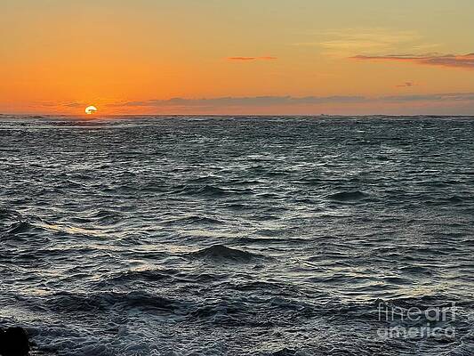 Wall Art - Photograph - Sunsetting on the Ocean by Saving Memories By Making Memories