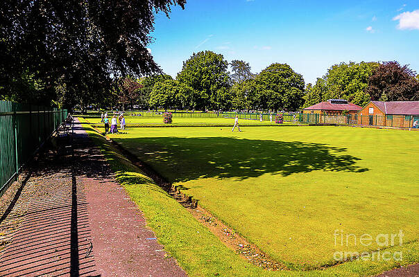 Wall Art - Photograph - The Bowling Green by Gordon James
