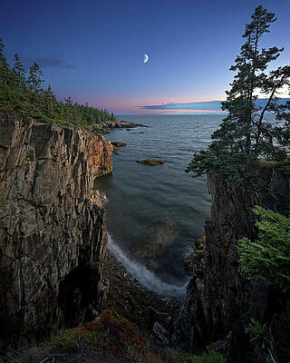 Wall Art featuring the photograph The Edge Of Twilightt At Ravens Nest by Rick Berk