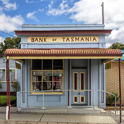 Wall Art - Photograph - The old Bank Of Tasmania Building that stored gold in this mining town and was the subject of the biggest Tasmanian robbery in 1884, which is still unsolved. by Jane Rix