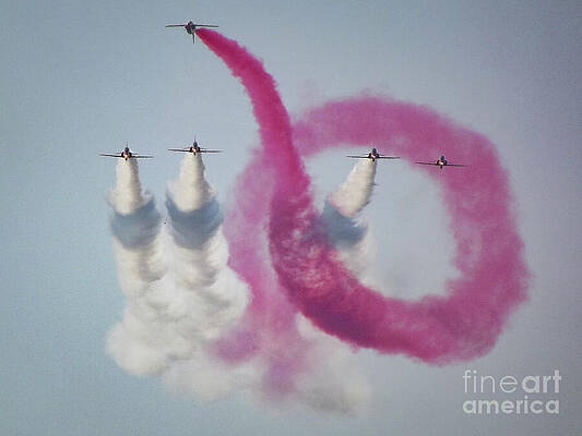 Wall Art - Photograph - The Red Arrows Performing Roll Backs by Gordon James