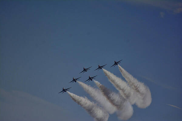Thunderbirds 6 Plane Delta Arriving 2 by Raymond Salani III Thunderbirds 6 Plane Delta Arriving 2 by Raymond Salani III