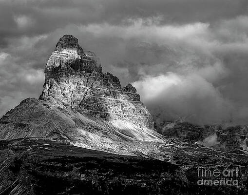 Tre Cima di Lavaredo Mono by George Hodlin Tre Cima di Lavaredo Mono by George Hodlin