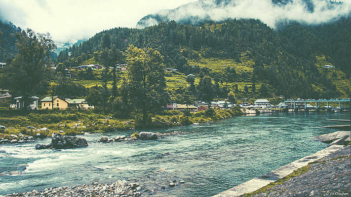 Uhl River Barot 3 by Vik Chauhan Uhl River Barot 3 by Vik Chauhan