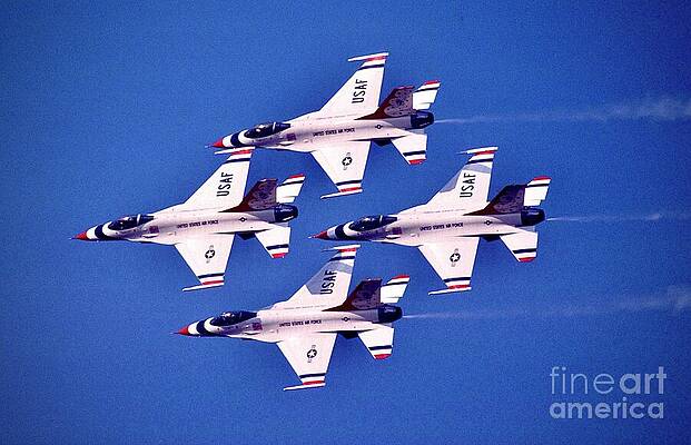 USAF Thunderbirds by Gordon James USAF Thunderbirds by Gordon James