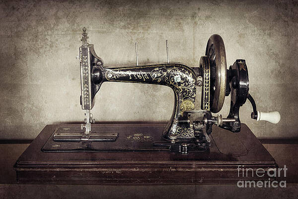 Singer Sewing Machine Photos - Fine Art America