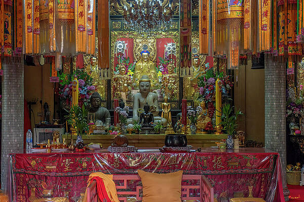 Wat Chaimongkol Thai-Chinese Shrine Main Altar DTHB2258 by Gerry Gantt Wat Chaimongkol Thai-Chinese Shrine Main Altar DTHB2258 by Gerry Gantt