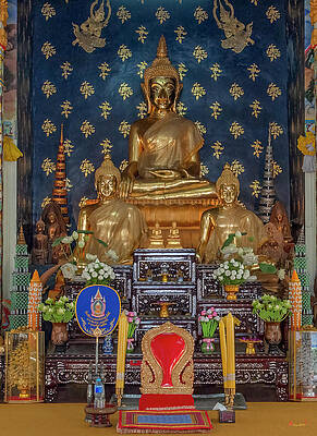 Wat Okat Phra Ubosot Buddha Images DTHNP0257 by Gerry Gantt Wat Okat Phra Ubosot Buddha Images DTHNP0257 by Gerry Gantt