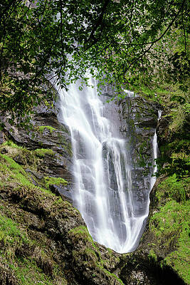 Wall Art - Photograph - Water falling into midway pool at waterfall of Pistyll Rhaeadr by Steven Heap