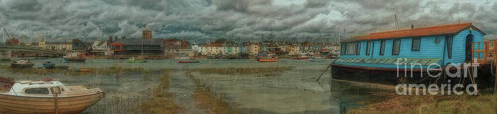 Wider by Leigh Kemp Wider by Leigh Kemp
