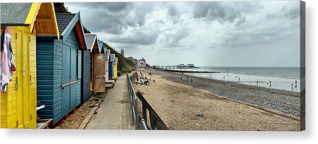 Cromer Acrylic Print featuring the photograph Cromer II by Pedro Fernandez