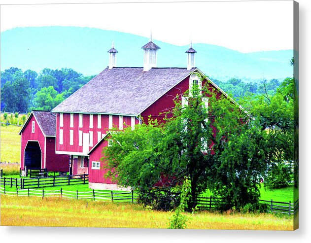 This Is A Photo Taken Of The Codori Barn On The Gettysburg Battlefield Acrylic Print featuring the photograph Codori Barn #8 by Bill Rogers