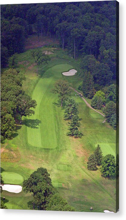 Sunnybrook Acrylic Print featuring the photograph 13th Hole Sunnybrook Golf Club by Duncan Pearson