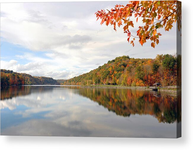 Fall Foliage Acrylic Print featuring the photograph Cheat Lake #1 by Dung Ma