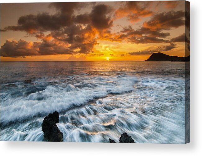 Hawaii Acrylic Print featuring the photograph Hawaii Sunset #1 by Tin Lung Chao