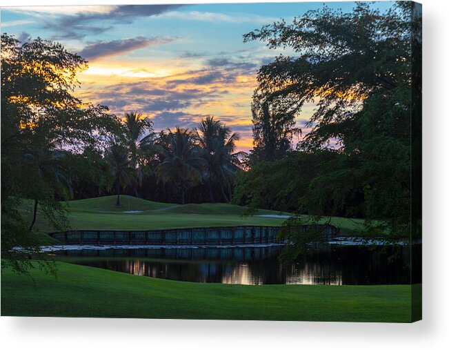 15th Hole Acrylic Print featuring the photograph 15th Green at Hollybrook by Ed Gleichman