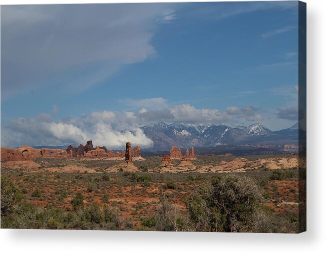 Arches Acrylic Print featuring the photograph Arches National Monument Utah by Suzanne Lorenz