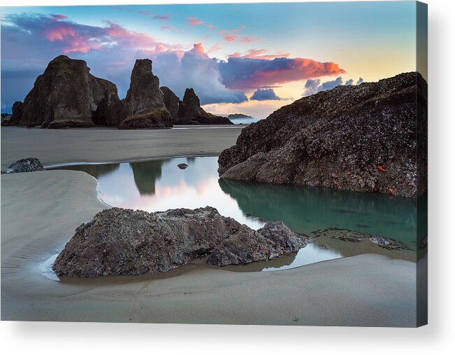 Landscape Acrylic Print featuring the photograph Bandon By The Sea by Robert Bynum