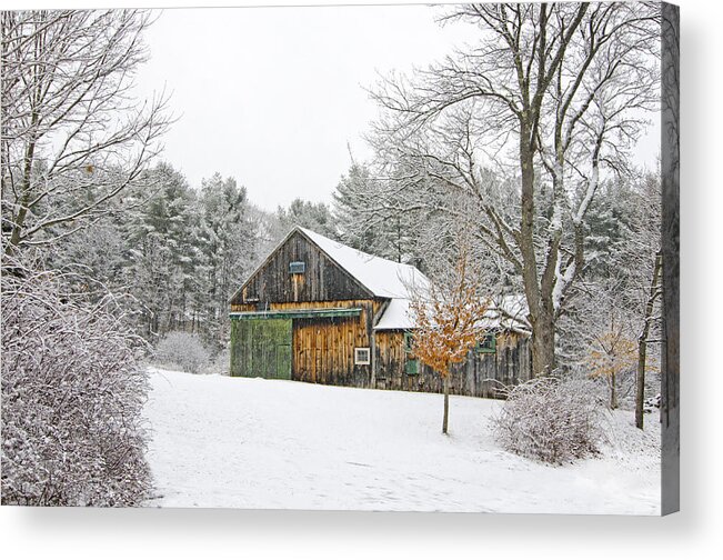 Barn Acrylic Print featuring the photograph Barn in Winter by Donna Doherty