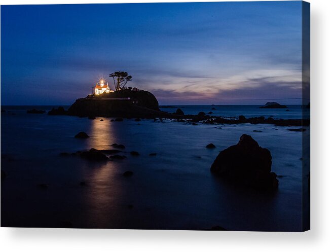 Battery Point Acrylic Print featuring the photograph Battery Point by Mike Ronnebeck