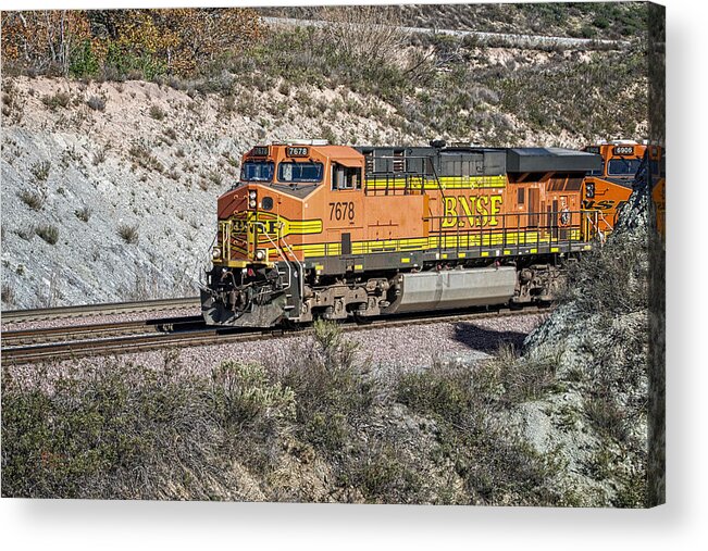 Bnsf Acrylic Print featuring the photograph Bn 7678 by Jim Thompson