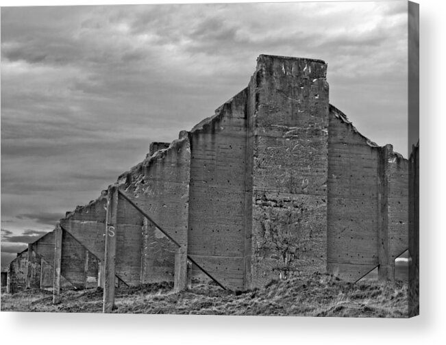 Chambers Bay Acrylic Print featuring the photograph Chambers Bay Architectural Ruins II by Tikvah's Hope