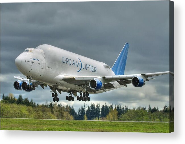 747 Acrylic Print featuring the photograph Dreamlifter Landing 2 by Jeff Cook