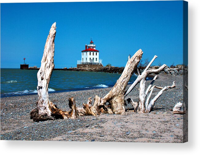 Fairport Harbor Lighthouse Acrylic Print featuring the photograph Fairport Harbor Lighthouse 2 by Michelle Joseph-Long