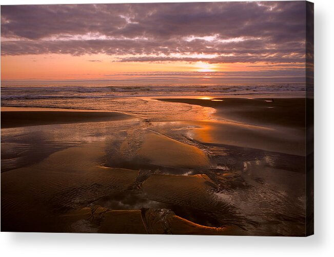 Oregon Coast Acrylic Print featuring the photograph Goodbye for Now by Bonnie Bruno