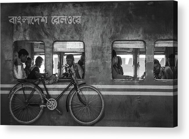 Street Acrylic Print featuring the photograph Home Bound by Sifat Hossain
