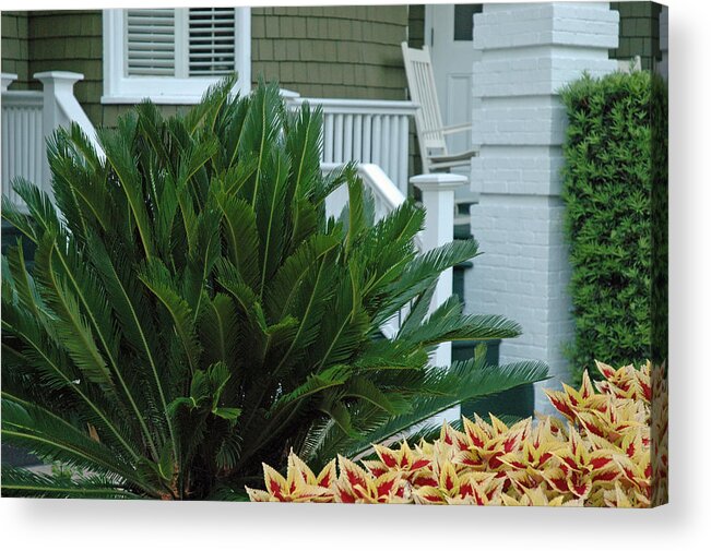 Jekyll Island Acrylic Print featuring the photograph Inviting Front Porch by Bruce Gourley