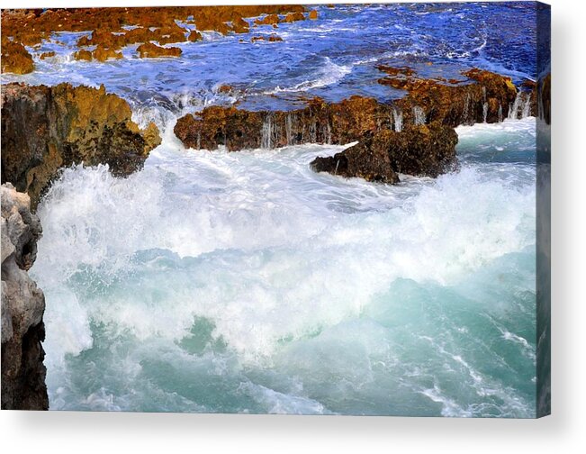 Caribbean Acrylic Print featuring the photograph Know In Your Heart That All Things Are Possible by Lori Strock