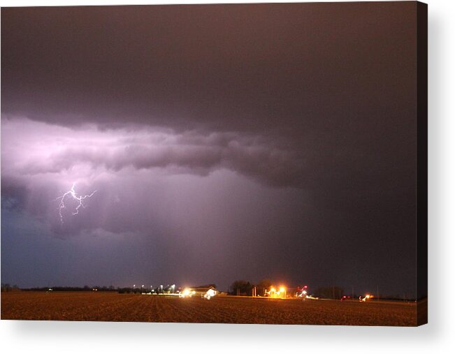 Stormscape Acrylic Print featuring the photograph Late Evening Nebraska Thunderstorm by NebraskaSC